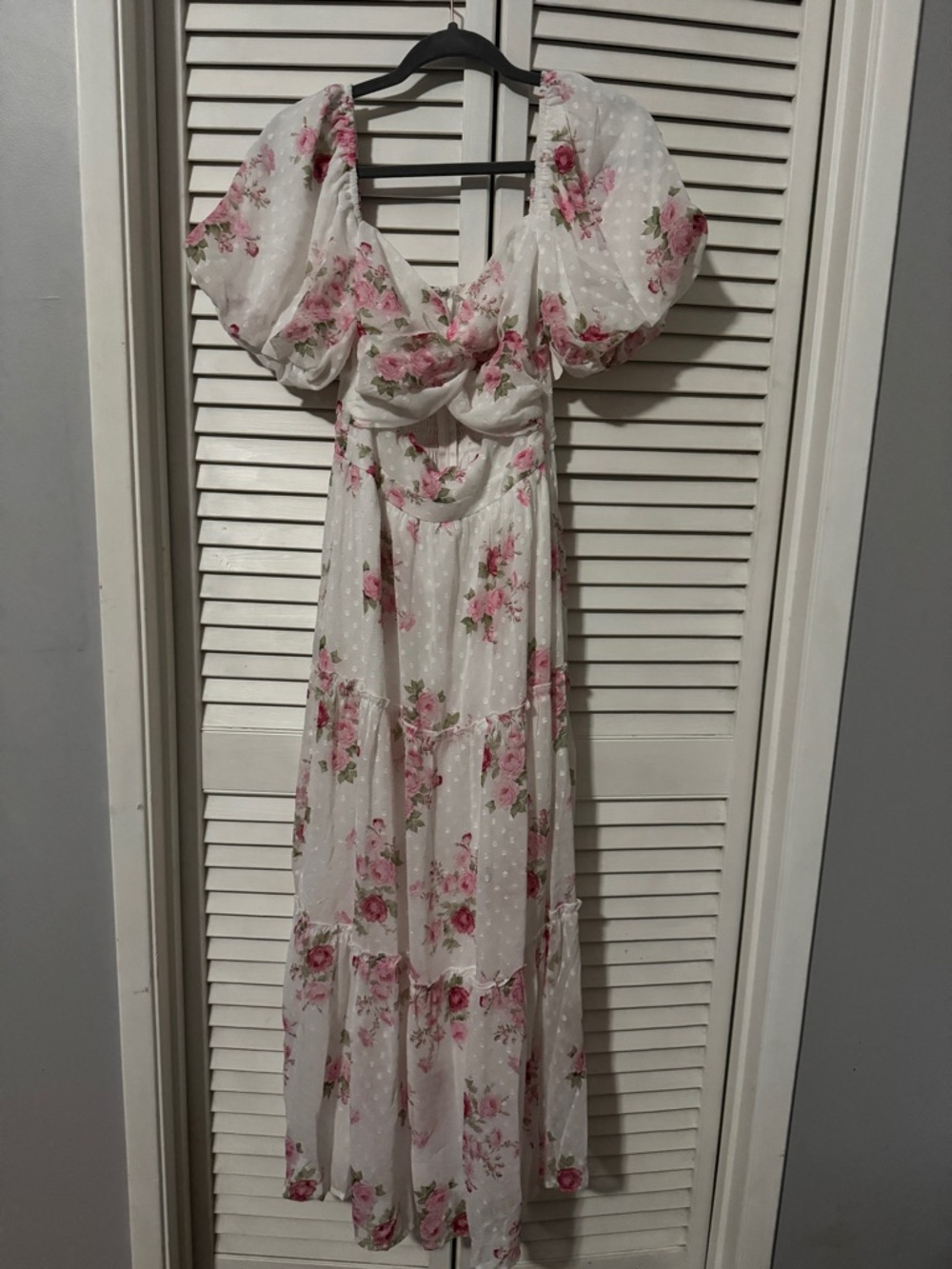 Altar’d State White Floral Maxi Dress with Puff Sleeves NWT